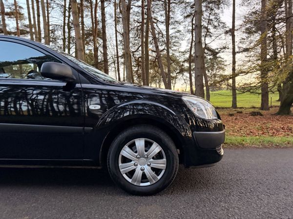 Kia Rio 2009 1.4 Hatchback Low Mileage 373484130
