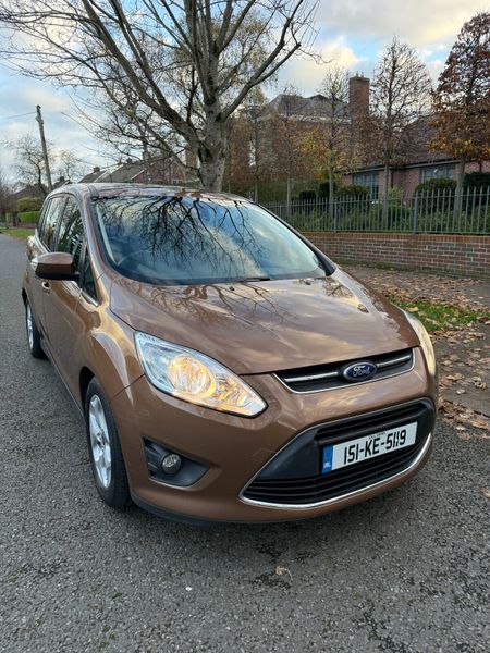 Stunning Ford C-Max 7 Seater.  2-year Warranty. 373487545