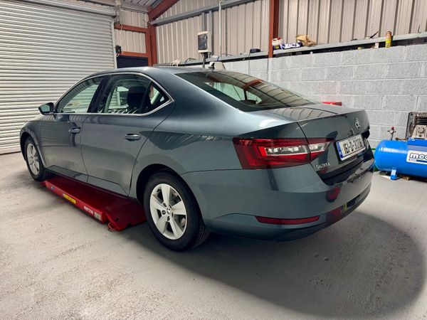 Skoda Superb 2016   1.6 TDI ! 373488361