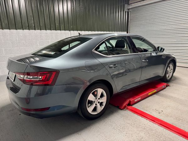 Skoda Superb 2016   1.6 TDI ! 373488376