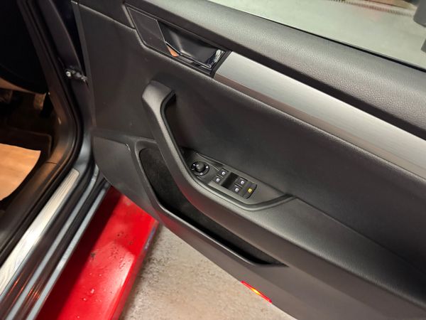 Skoda Superb 2016   1.6 TDI ! 373488387