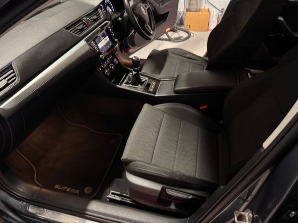 Skoda Superb 2016   1.6 TDI ! 373488396