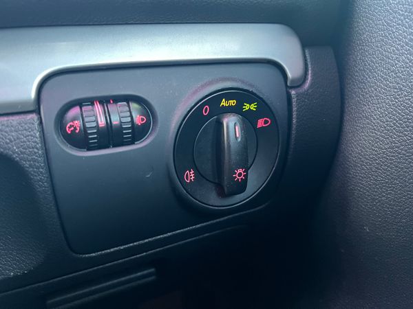 Volkswagen Golf 1.2 TSI Auto 373489712