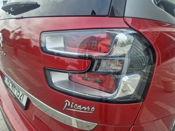 GRAND PICASSO 2 LTR, 2 YR WARRANTY, VERY HIGH SPEC 373480997