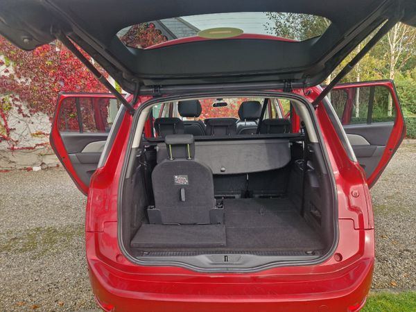 GRAND PICASSO 2 LTR, 2 YR WARRANTY, VERY HIGH SPEC 373481019