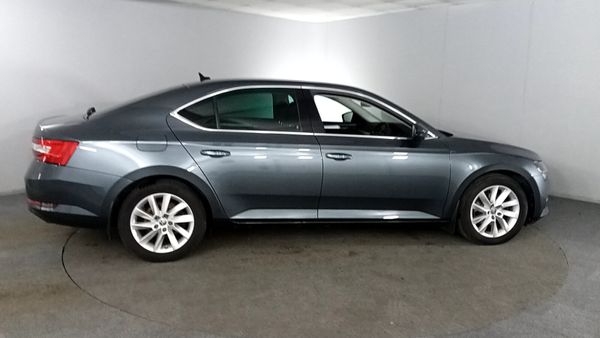 212 Skoda Superb - 2.0 TDI - SE Technology 150 BHP 373490988