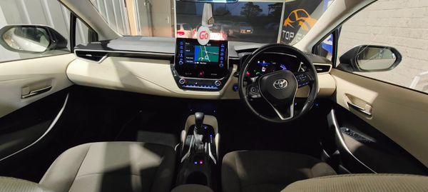 201 - Toyota Corolla 1.8 Petrol Hybrid NCT 2028 373491743