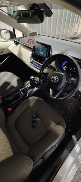 201 - Toyota Corolla 1.8 Petrol Hybrid NCT 2028 373491761