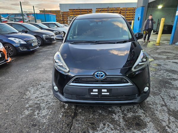 2015 Toyota Sienta 1.5 Hybrid Auto / 7 Seater 373511691