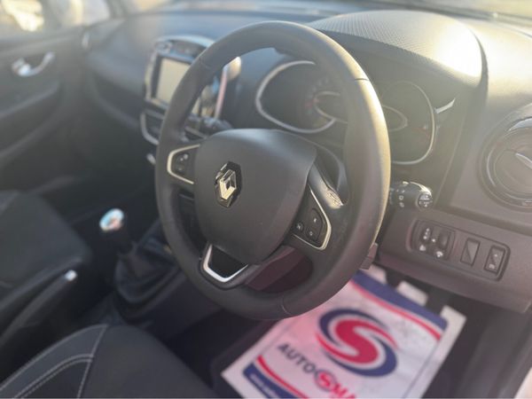 Renault Clio IV DYNAMIQUE NAV TCE 90 M 4DR 373513415