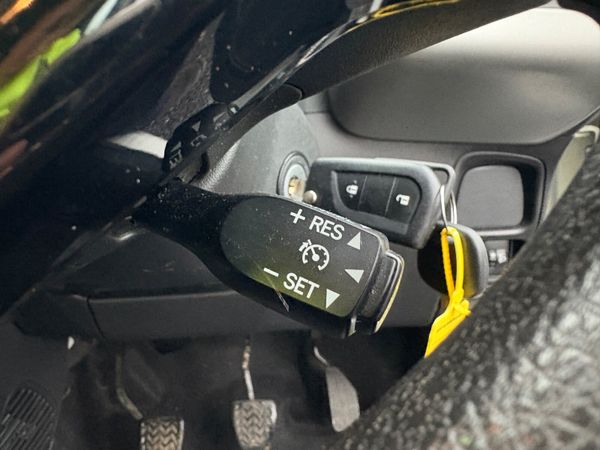 Peugeot 108 2016 1.0L petrol 373556142