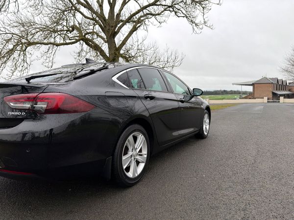 Opel Insignia 2017 SRI 1.6 Turbo 136 PS Eco TEC 373557156