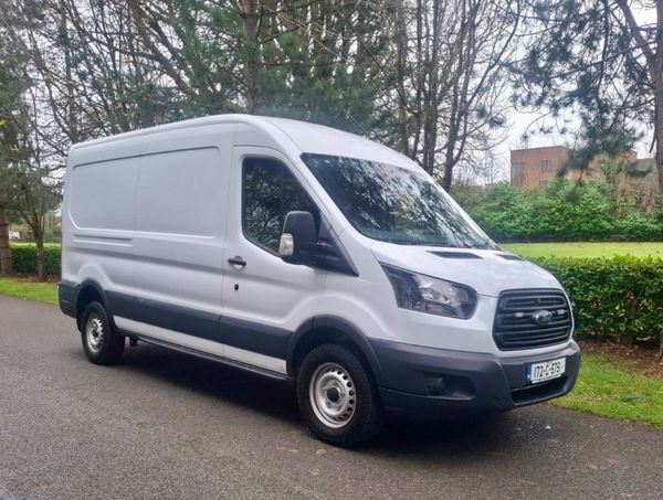 Ford Transit 2017 LWB DOE 11/26 373566275