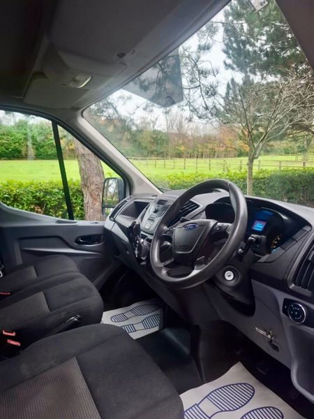 Ford Transit 2017 LWB DOE 11/26 373566282