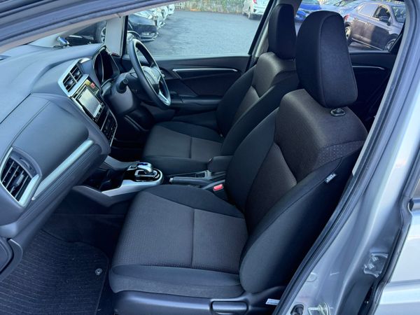 2015 Honda Fit 1.5 Petrol Hybrid ,Auto ,43K Miles 373569637