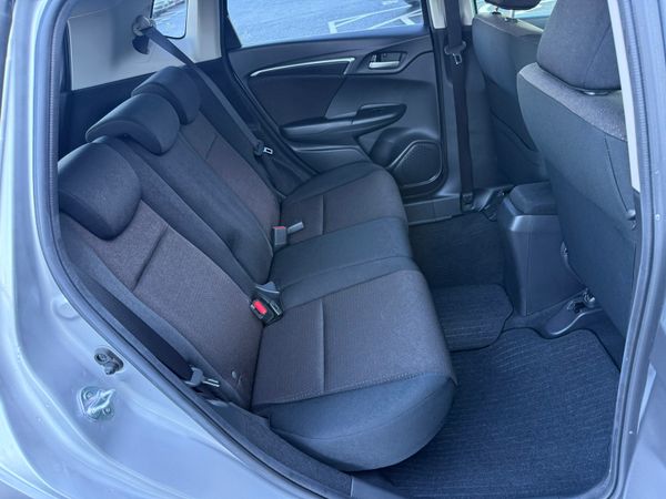 2015 Honda Fit 1.5 Petrol Hybrid ,Auto ,43K Miles 373569639