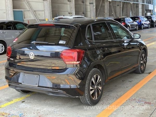 VW POLO 2018** LOW MILAGE** 373577115
