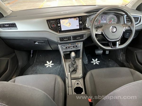 VW POLO 2018** LOW MILAGE** 373577127