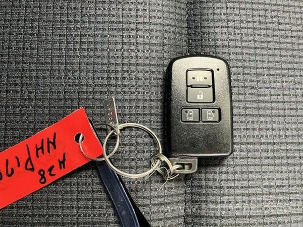 TOYOTA SIENTA ** 2016 ** 6 SETAER 373579335