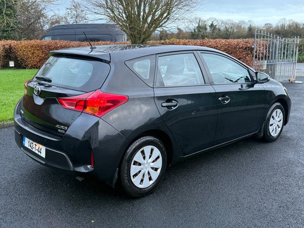 2014 Toyota Auris 1.3 Petrol NCT 10/26 373573426