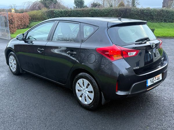 2014 Toyota Auris 1.3 Petrol NCT 10/26 373573633