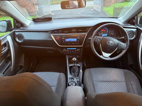 2014 Toyota Auris 1.3 Petrol NCT 10/26 373573683