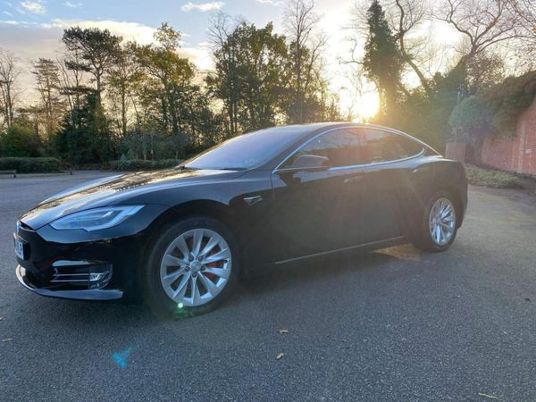 Tesla Model S performance ludicrous awd 2019 373587304
