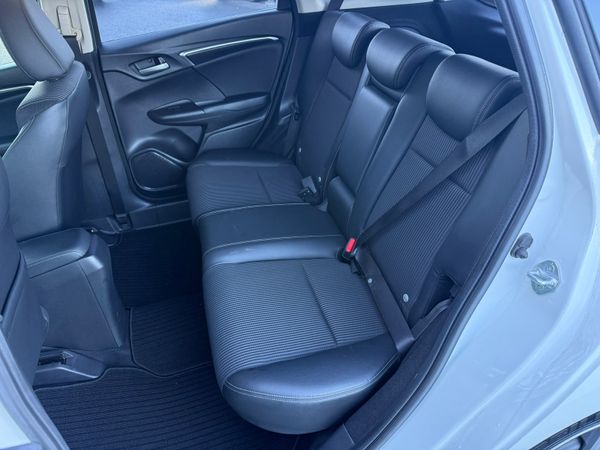 2019 Honda FIT 1.5 Hybrid automatic,Leather Specs 373581021