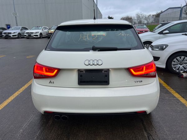 AUDI A1 ONLY 15K NCT 11/26 FULL LEATHER 373591985