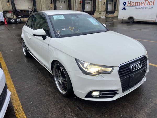 AUDI A1 ONLY 15K NCT 11/26 FULL LEATHER 373591987