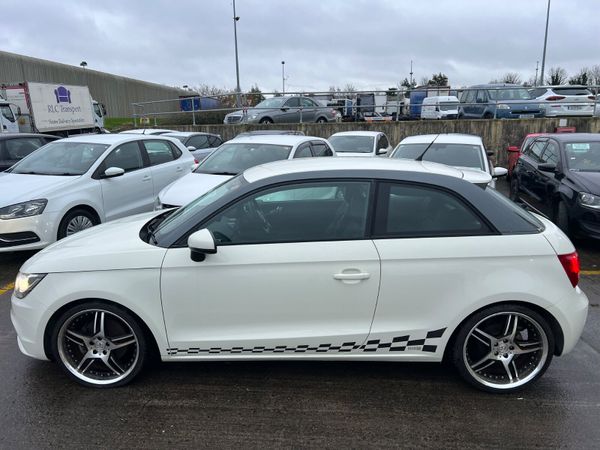 AUDI A1 ONLY 15K NCT 11/26 FULL LEATHER 373591993