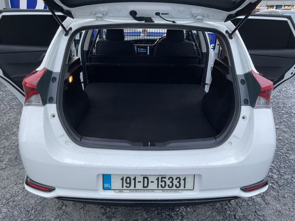 2019 TOYOTA AURIS 1.4 D4D TWO OWNER 373592254