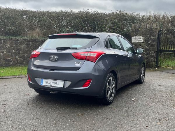 Hyundai i30 1.6 Diesel Deluxe 373624038