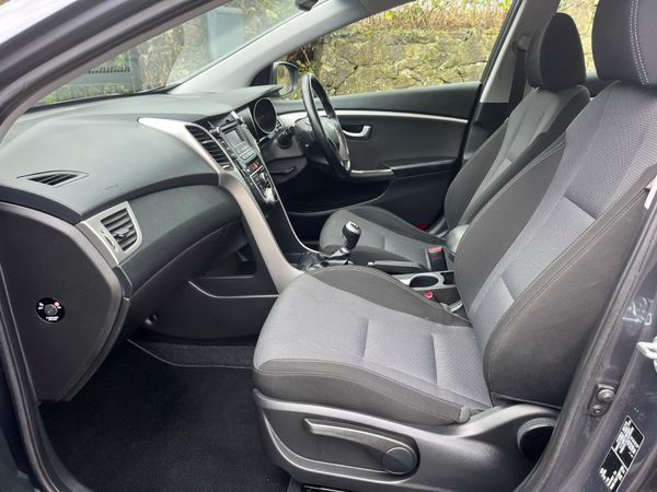 Hyundai i30 1.6 Diesel Deluxe 373624054