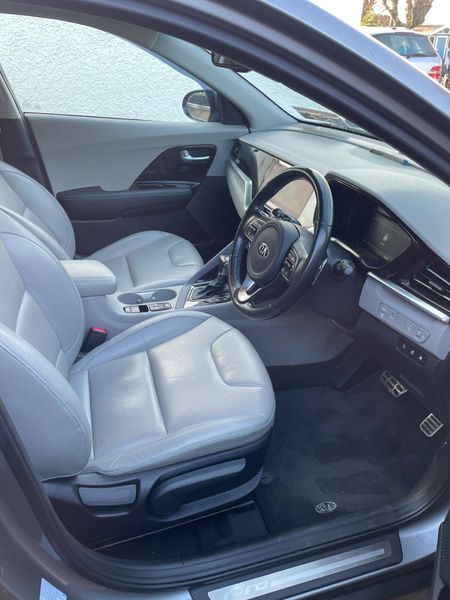 Kia Niro 2021 Auto plug in 373636018