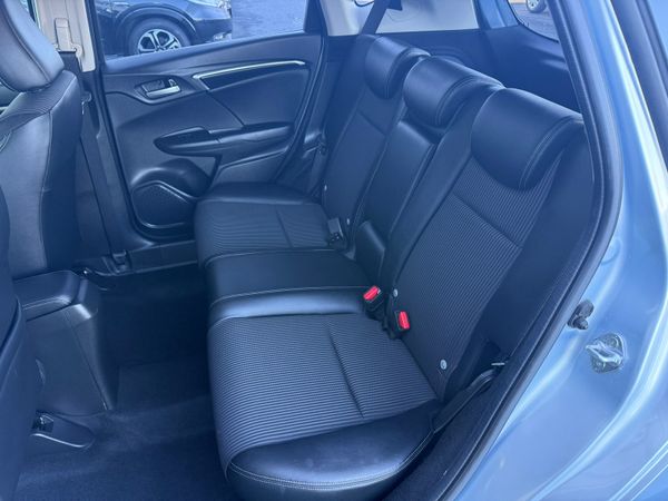 2019 Honda JAZZ/FIT 1.5 Hybrid auto,Leather Specs 373636403