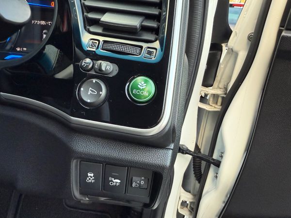 2015 Honda Grace HYBRID Automatic 373638700