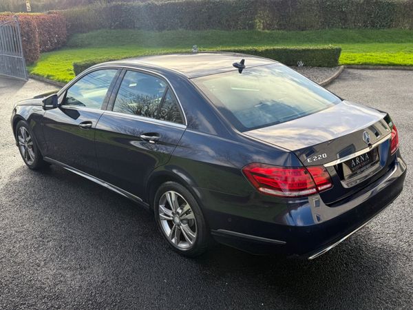 2014 Mercedes-Benz E-Class Elegance Sport 373639317