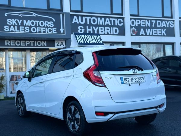 2019 Honda JAZZ/Fit 1.5 Petrol Hybrid ,Automatic 373647293
