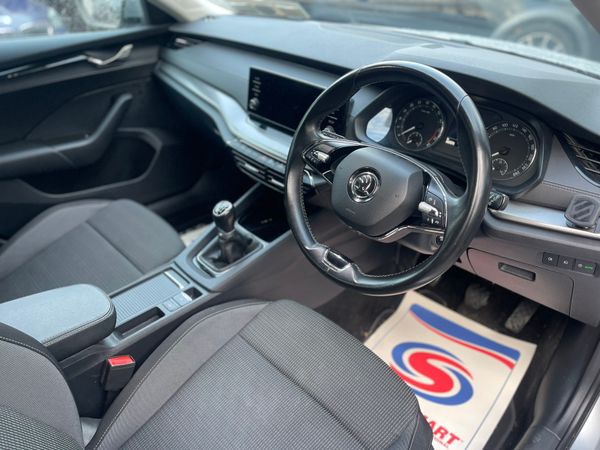 21 Skoda Octavia Est, High Spec/Warranty 373649402