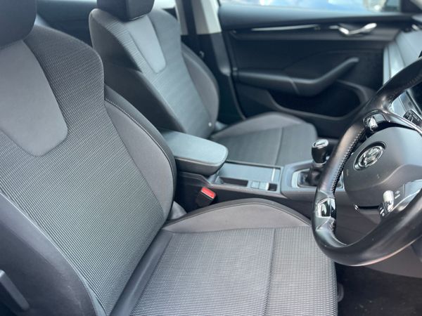 21 Skoda Octavia Est, High Spec/Warranty 373649403