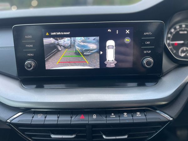 21 Skoda Octavia Est, High Spec/Warranty 373649414