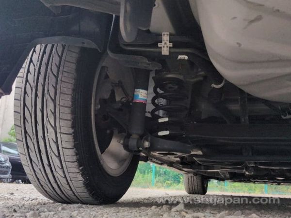 Toyota prius ** 2020/4** 7 seater 373641388