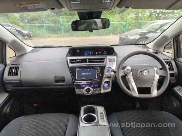 Toyota prius ** 2020/4** 7 seater 373641404
