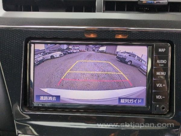 Toyota prius ** 2020/4** 7 seater 373641409