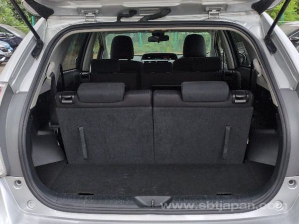 Toyota prius ** 2020/4** 7 seater 373641401