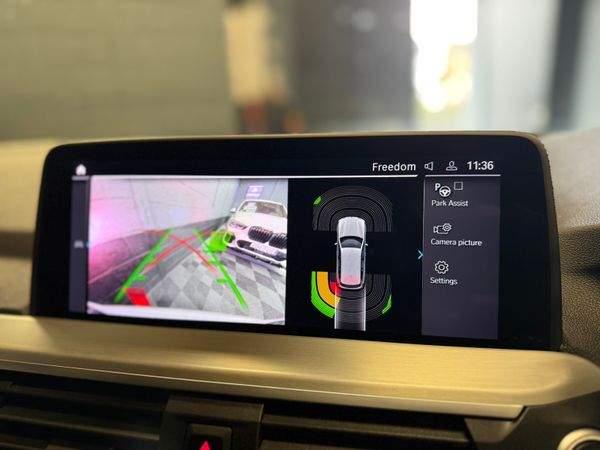 212 BMW X3 X-Drive 30E M-Sport / M Performance 373641614