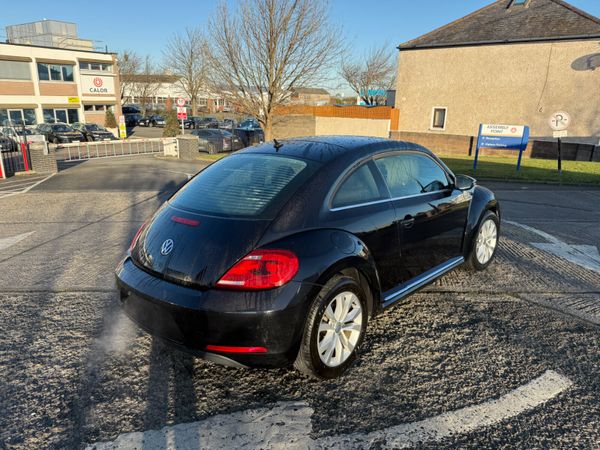 Volkswagen Beetle 2013 Automatic 373643922