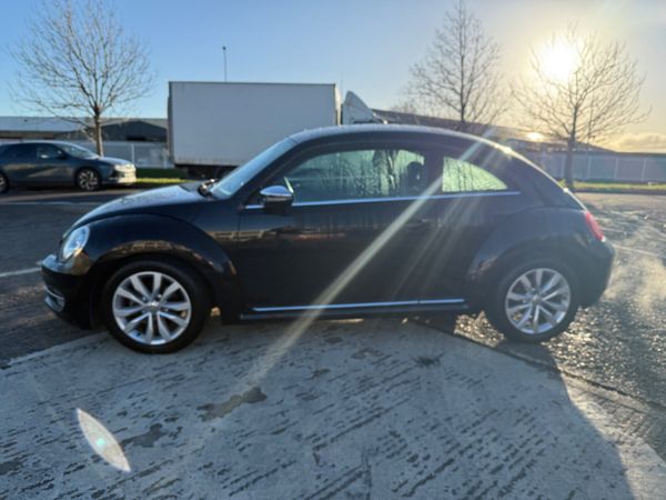 Volkswagen Beetle 2013 Automatic 373643930