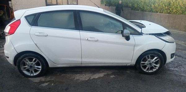 2015 FORD FIESTA 1.5 DIESEL FOR BREAKING! 373654552